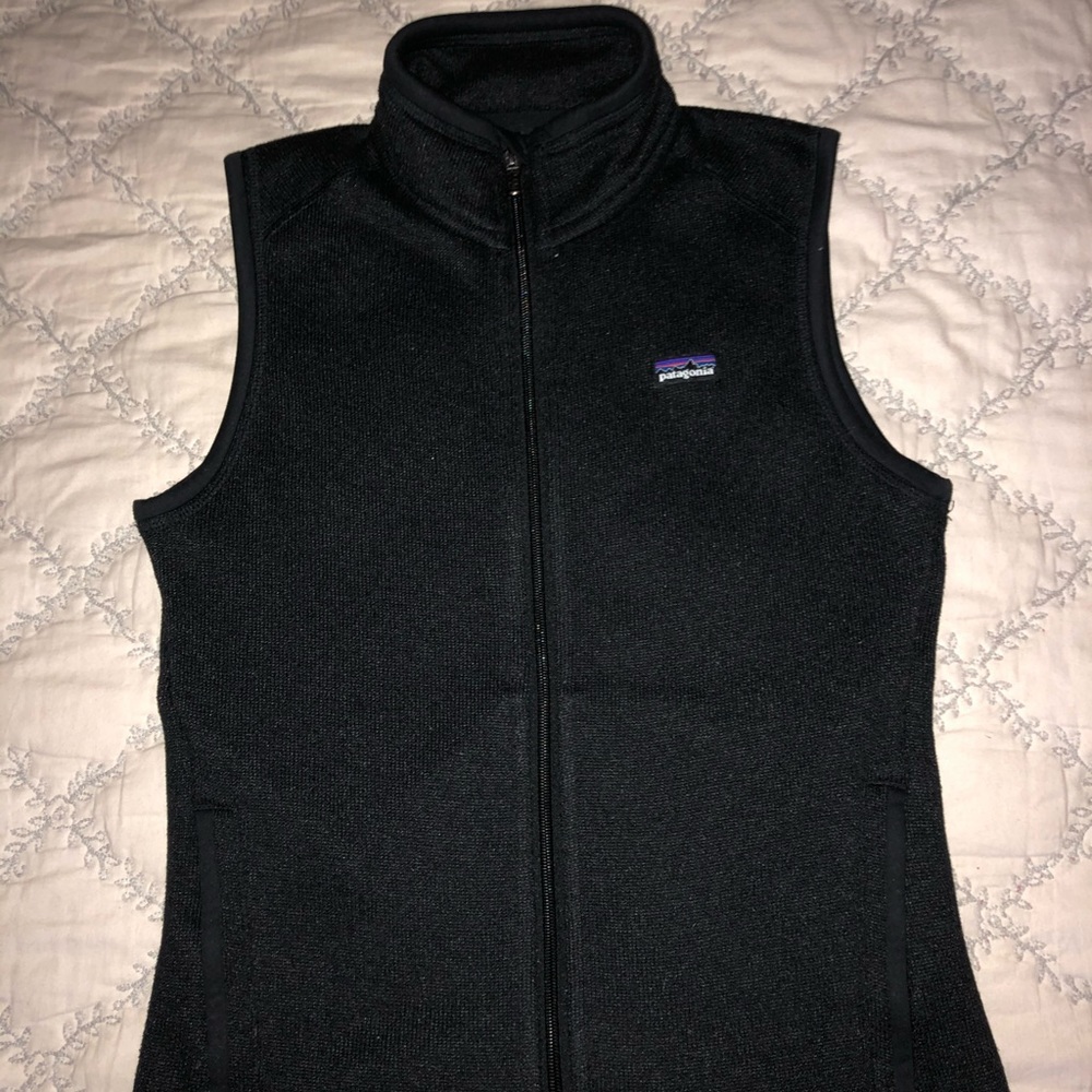 Patagonia Women’s Black Vest size Small